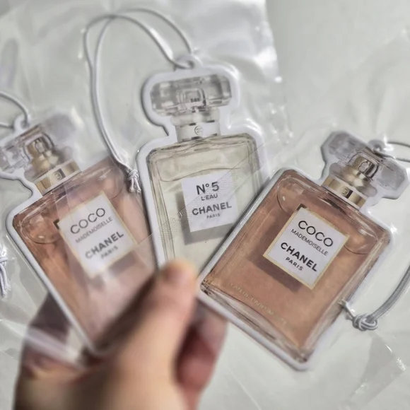 3 CHANEL AIR FRESHNERS!!! - Picture 5 of 5